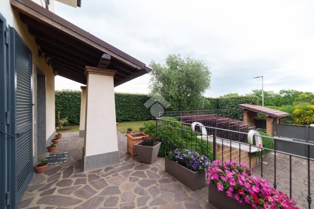 casa indipendente in vendita a Viterbo in zona La Quercia