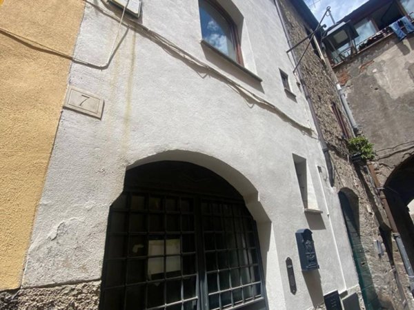 appartamento in vendita a Viterbo in zona Centro Città