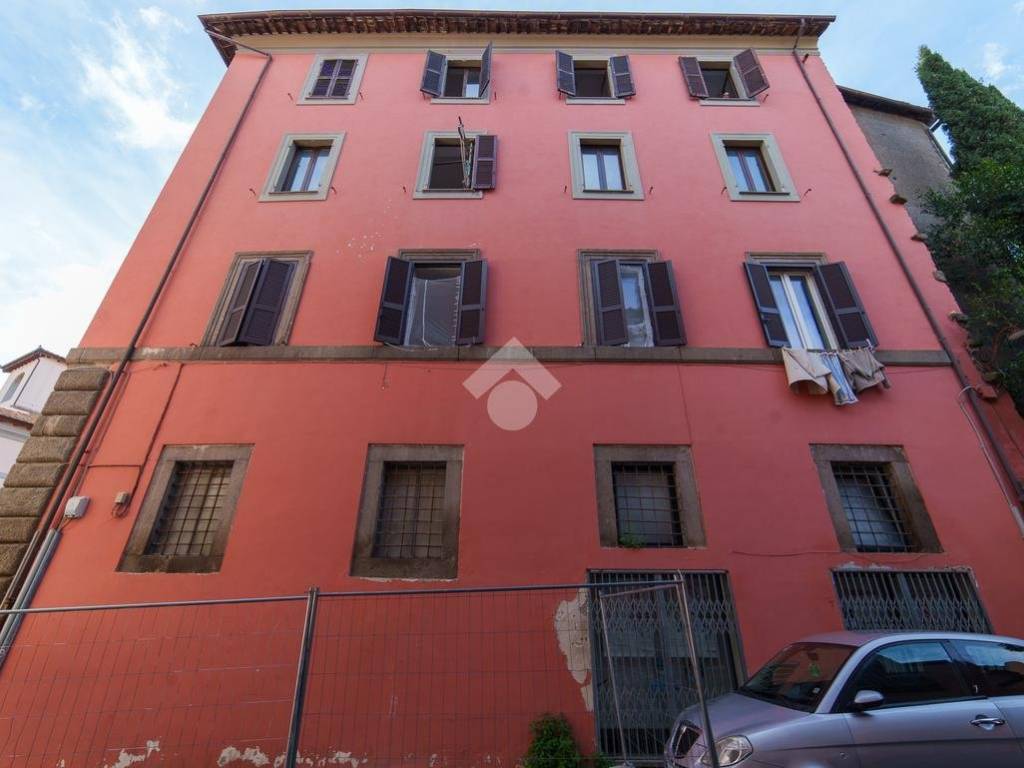 appartamento in vendita a Viterbo in zona Centro Città