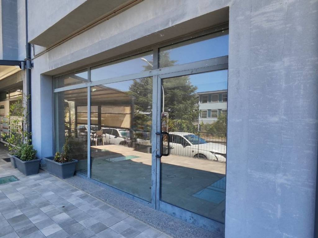 negozio in vendita a Viterbo