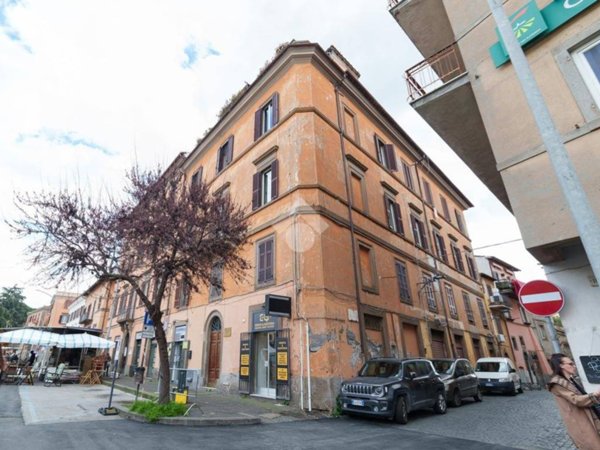 appartamento in vendita a Viterbo in zona Centro Città