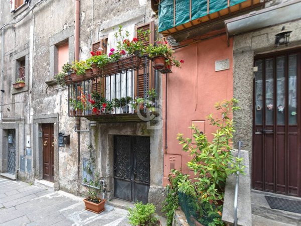 appartamento in vendita a Viterbo in zona Centro Città