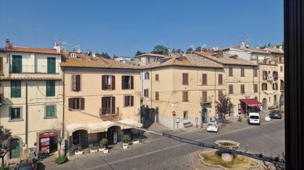 appartamento in vendita a Viterbo in zona San Martino al Cimino