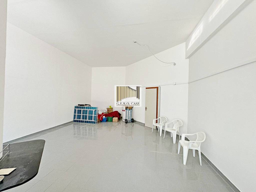 negozio in vendita a Viterbo