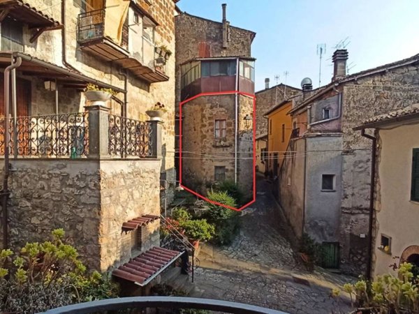 appartamento in vendita a Viterbo in zona Grotte Santo Stefano
