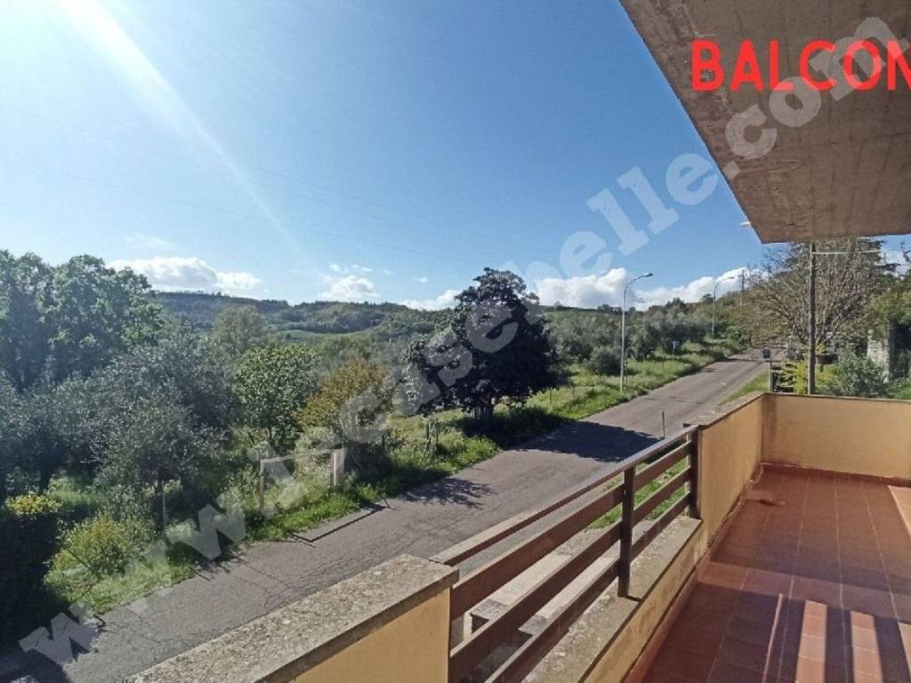appartamento in vendita a Viterbo in zona Grotte Santo Stefano