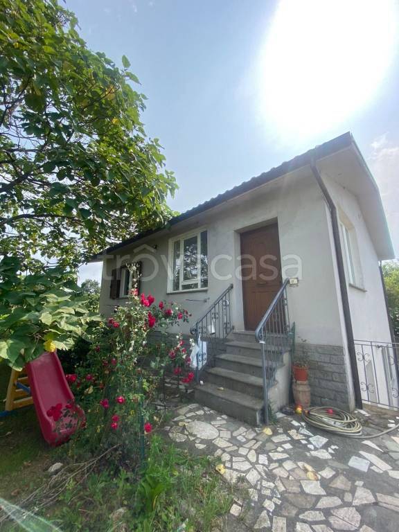 casa indipendente in vendita a Viterbo in zona La Quercia
