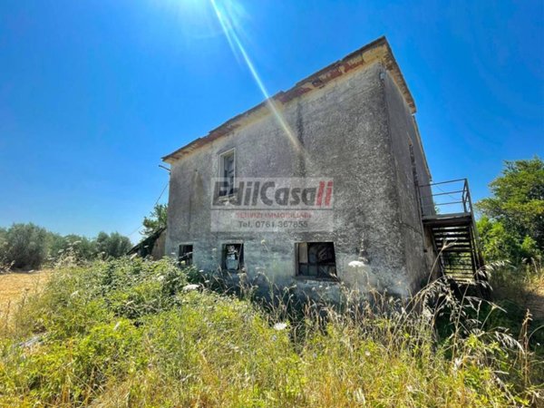 casa indipendente in vendita a Viterbo in zona Grotte Santo Stefano