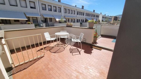 casa indipendente in vendita a Viterbo
