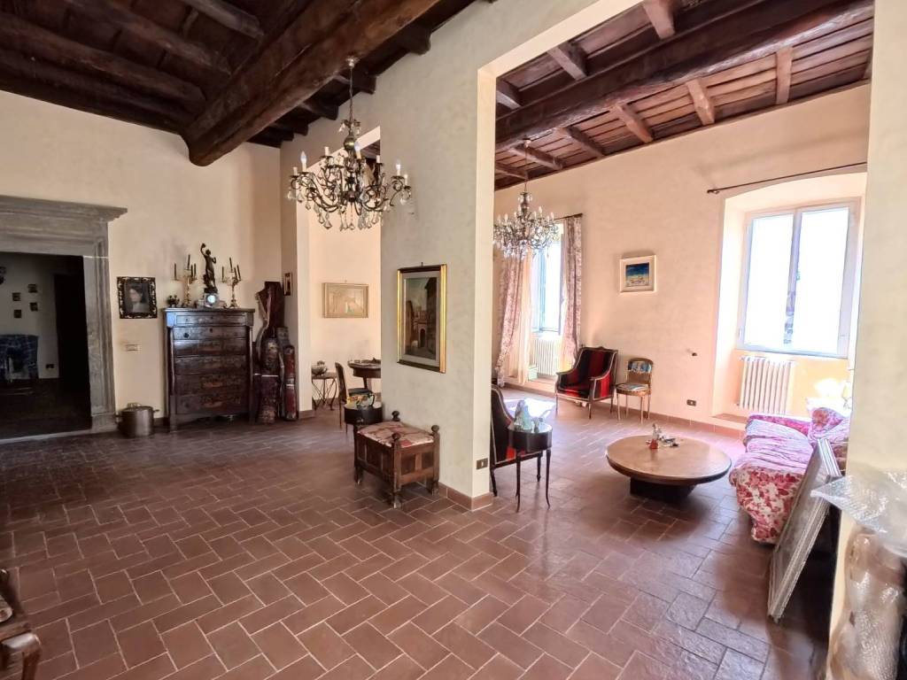 appartamento in vendita a Viterbo in zona Centro Città