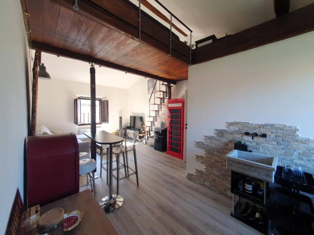 appartamento in vendita a Viterbo in zona San Martino al Cimino