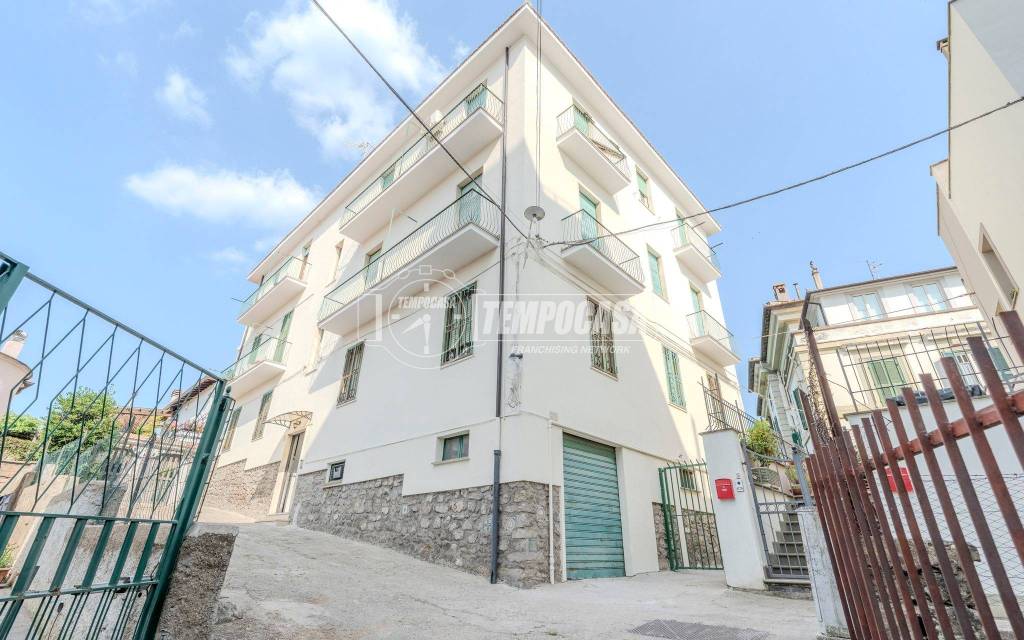 appartamento in vendita a Viterbo in zona Centro Città