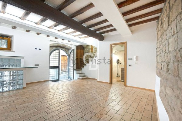 quadrivano in vendita a Viterbo