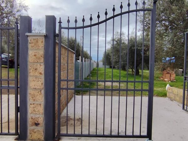 casa indipendente in vendita a Viterbo in zona Bagnaia