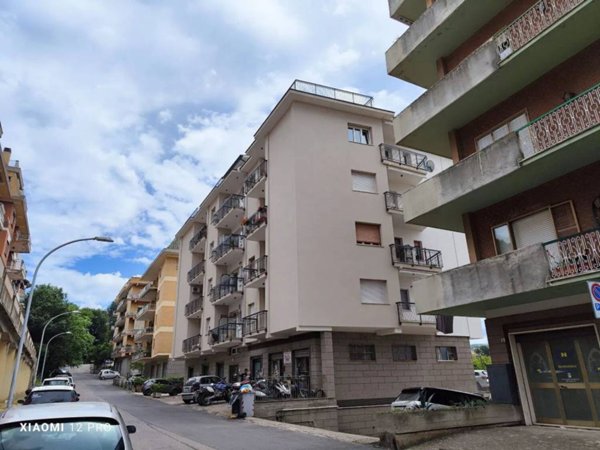 negozio in vendita a Viterbo