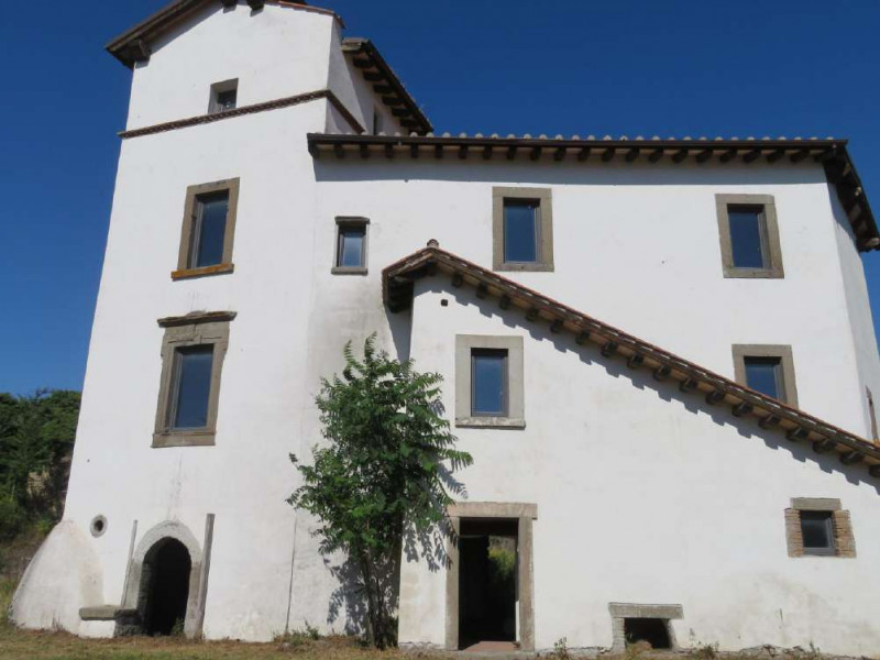 casa indipendente in vendita a Viterbo