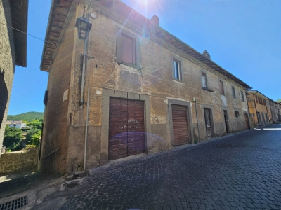 appartamento in vendita a Viterbo in zona Bagnaia