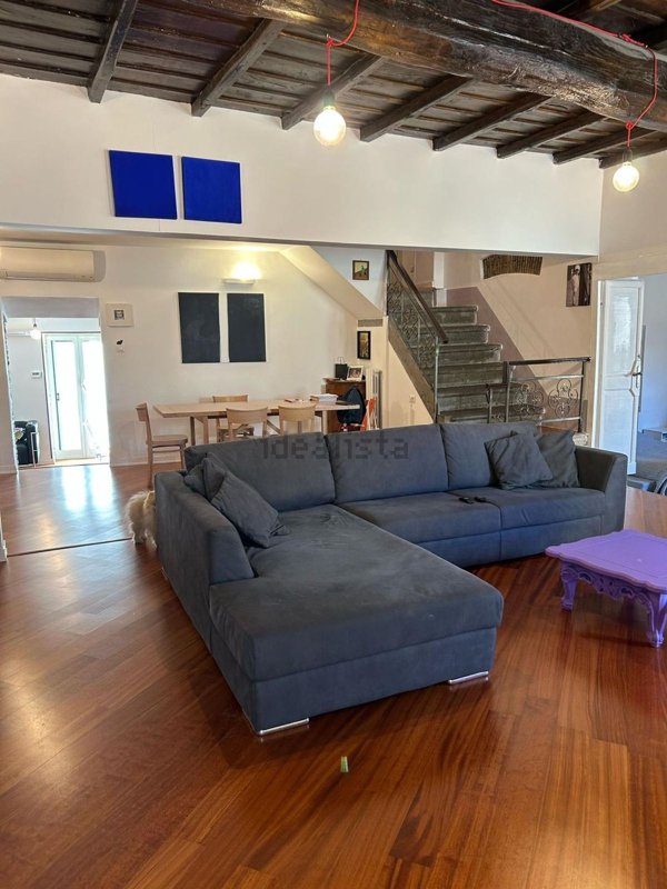 appartamento in vendita a Viterbo in zona Centro Città