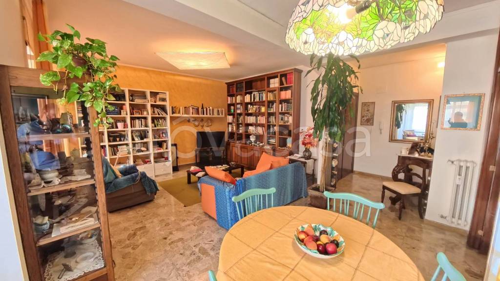 appartamento in vendita a Viterbo in zona Centro Città