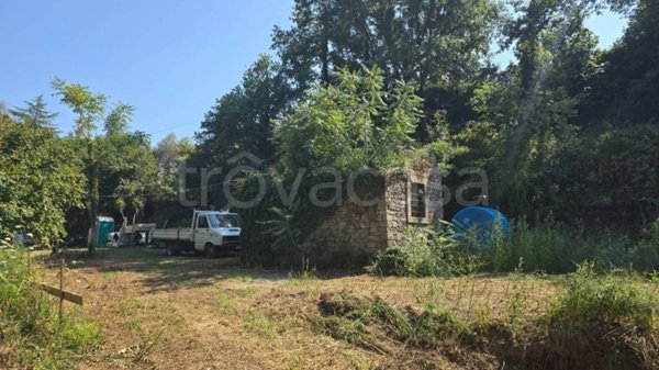 appartamento in vendita a Viterbo in zona Tobia