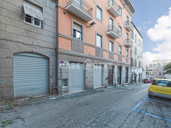 appartamento in vendita a Viterbo in zona Centro Città