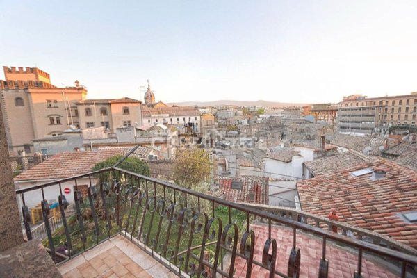 appartamento in vendita a Viterbo