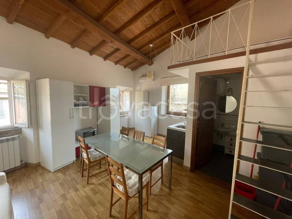 appartamento in vendita a Viterbo in zona Centro Città
