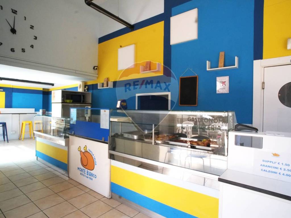 negozio in vendita a Viterbo