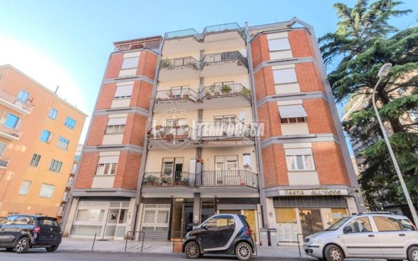 appartamento in vendita a Viterbo in zona Centro Città