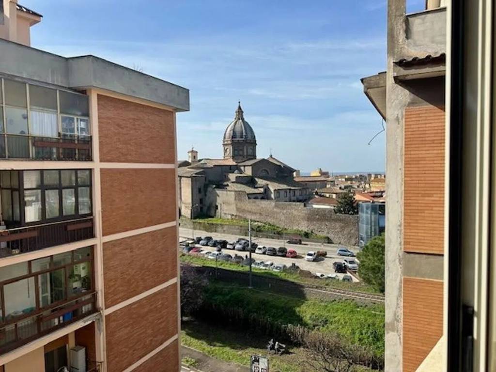 appartamento in vendita a Viterbo in zona Centro Città