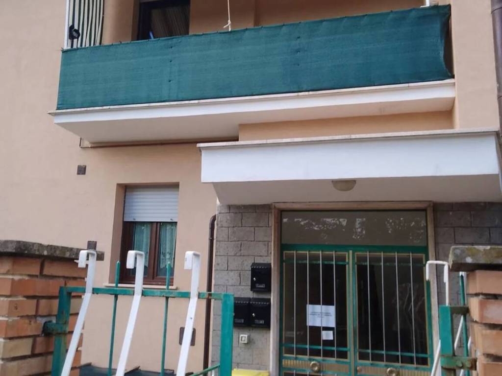 appartamento in vendita a Viterbo in zona Bagnaia