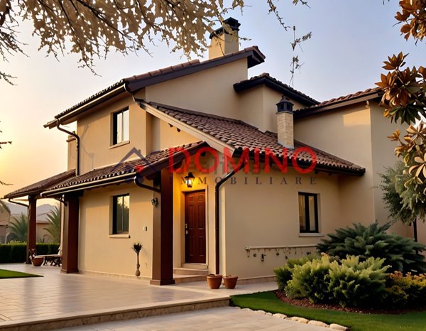 casa indipendente in vendita a Viterbo