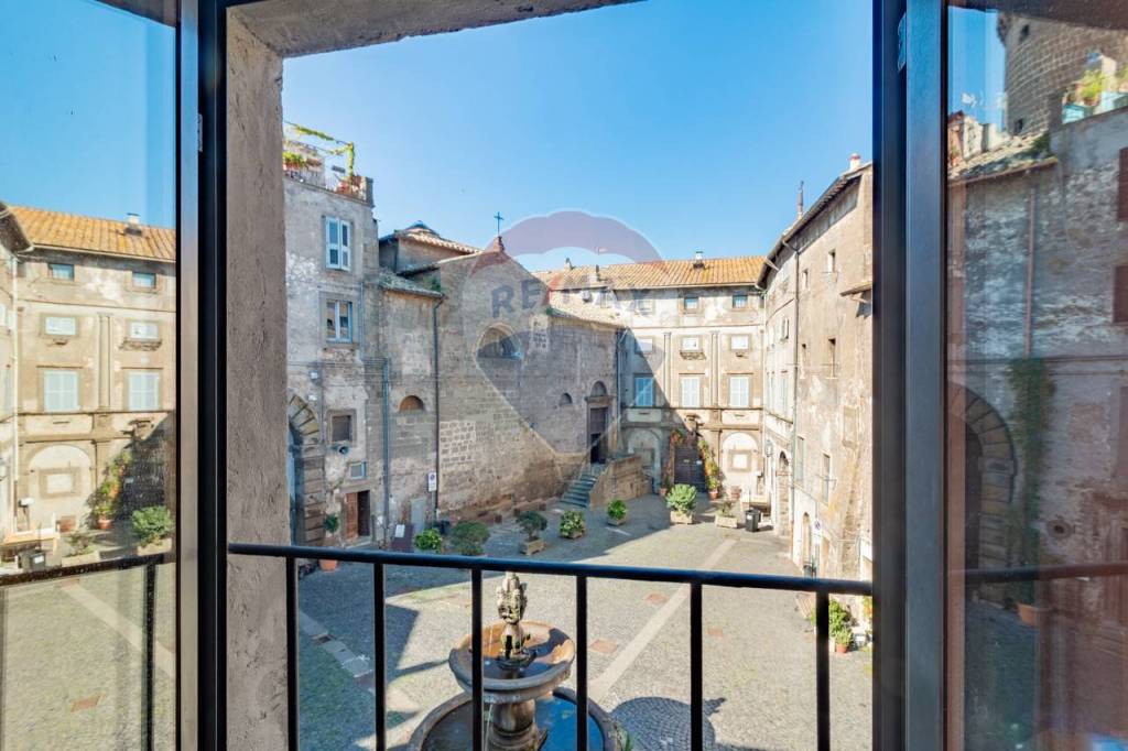 casa indipendente in vendita a Viterbo in zona Bagnaia