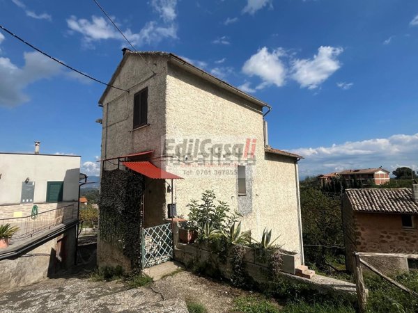 appartamento in vendita a Viterbo in zona Grotte Santo Stefano