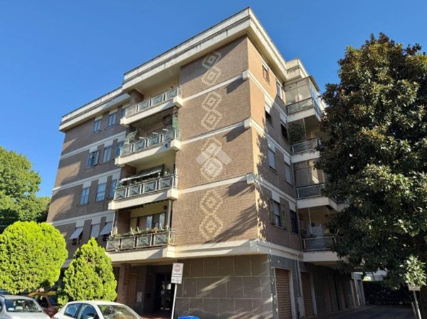 appartamento in vendita a Viterbo in zona Centro Città