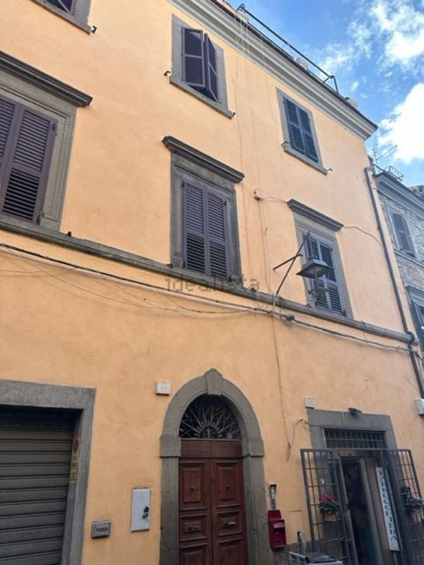 appartamento in vendita a Viterbo in zona Centro Città