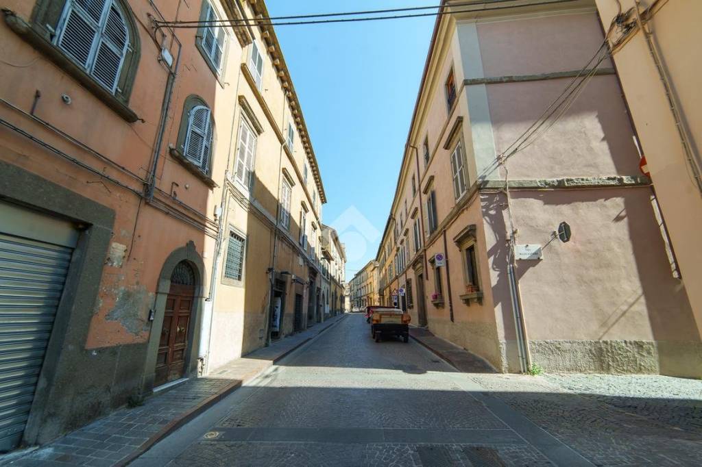 appartamento in vendita a Viterbo in zona Centro Città