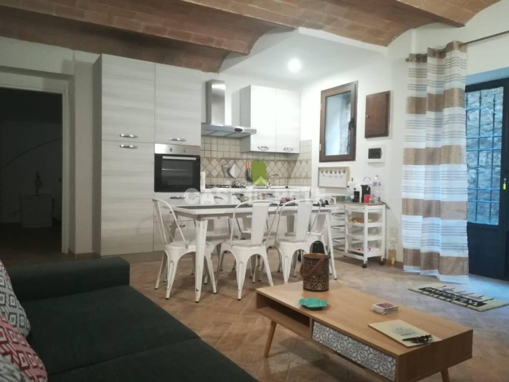 appartamento in vendita a Viterbo in zona Centro Città