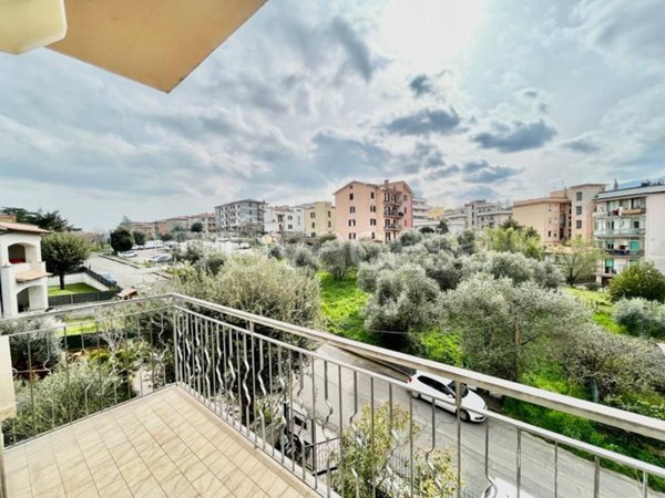 appartamento in vendita a Viterbo in zona Bagnaia