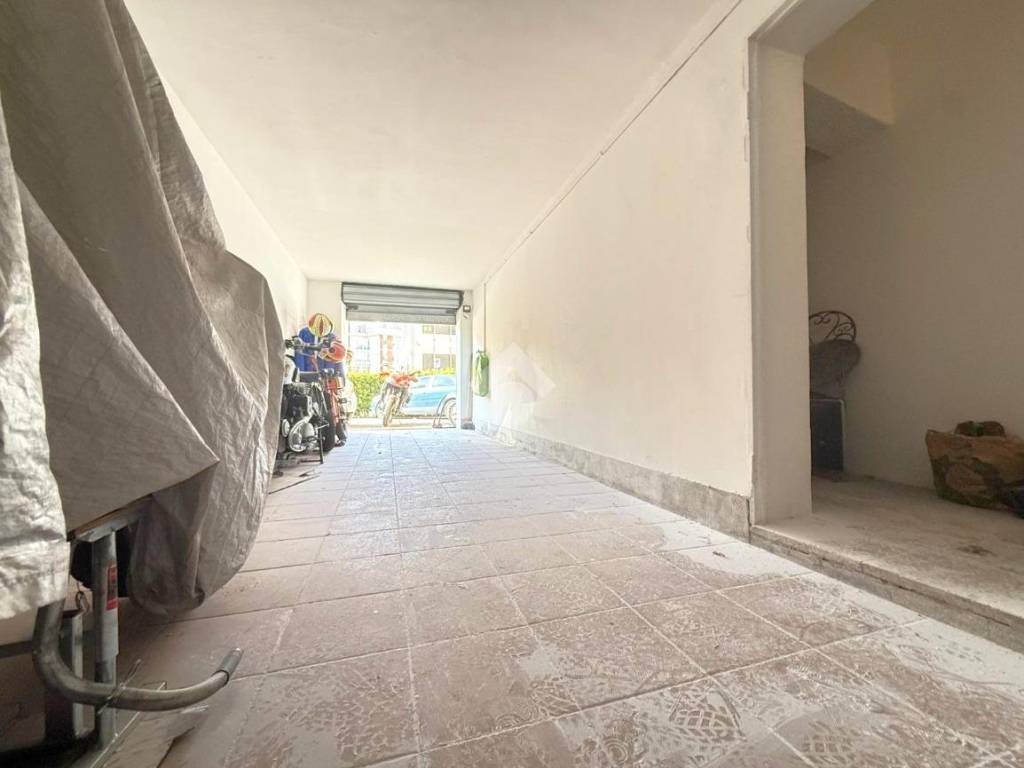 locale di sgombero in vendita a Viterbo in zona Centro Città