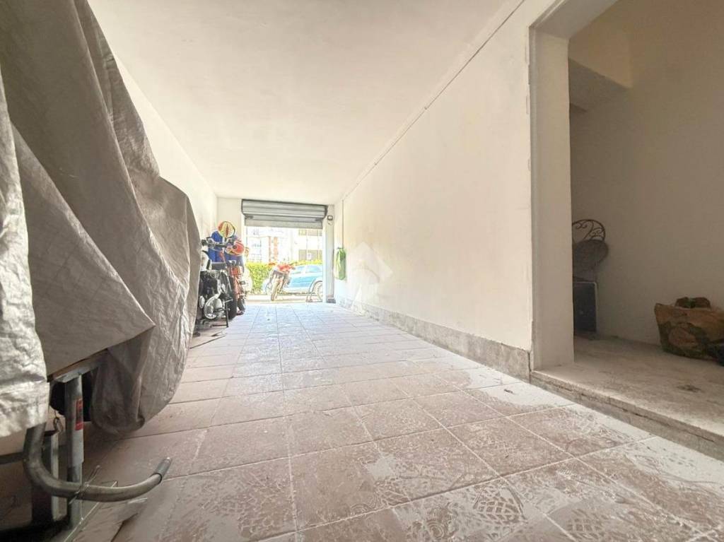 locale di sgombero in vendita a Viterbo in zona Centro Città