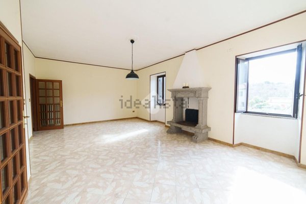 appartamento in vendita a Viterbo in zona Bagnaia