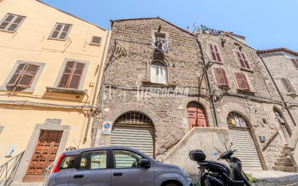 appartamento in vendita a Viterbo in zona Centro Città