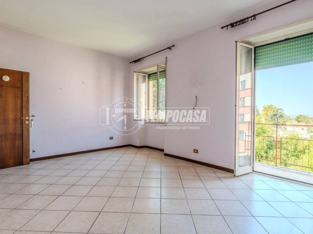 appartamento in vendita a Viterbo in zona Belcolle