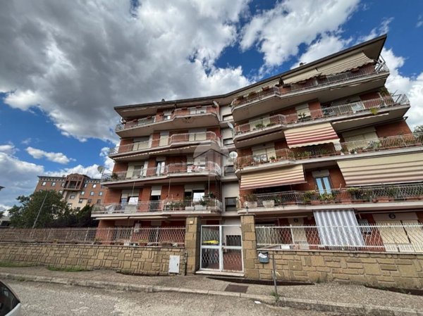 appartamento in vendita a Viterbo