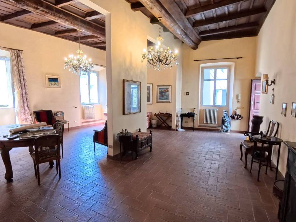 appartamento in vendita a Viterbo in zona Centro Città