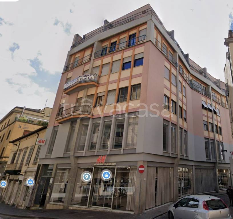 appartamento in vendita a Viterbo in zona Centro Città