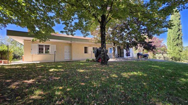 appartamento in vendita a Viterbo in zona Bagnaia