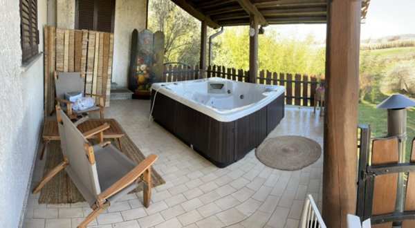 casa indipendente in vendita a Viterbo