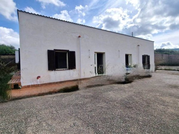 appartamento in vendita a Viterbo in zona Tobia